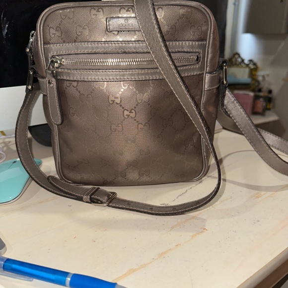 authentic gucci imprime crossbody bag - Picture 2 of 16